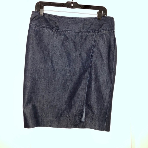 NWT High Waisted Express Chambray pencil skirt - Picture 1 of 3